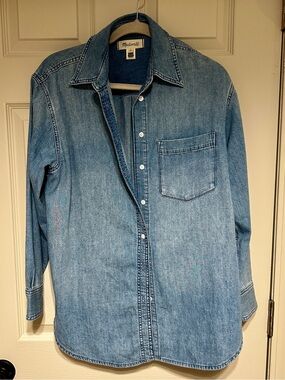 Madewell Washed Denim Button-Front Shirt - Blue